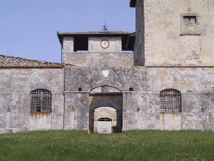 Una delle fotografie effettuate agli edifici oggetto di rilievo, vedi in alto l'immagine riassuntiva dei punti di vista delle foto