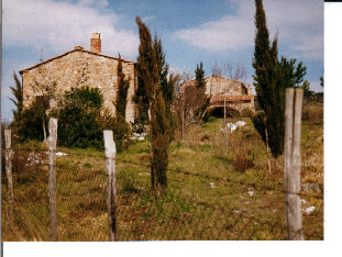 Una delle fotografie effettuate agli edifici oggetto di rilievo, vedi in alto l'immagine riassuntiva dei punti di vista delle foto