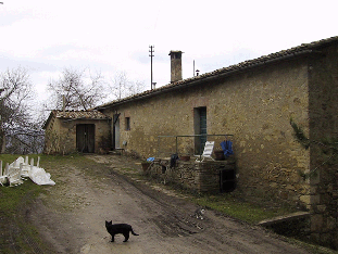 Una delle fotografie effettuate agli edifici oggetto di rilievo, vedi in alto l'immagine riassuntiva dei punti di vista delle foto