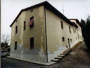 Una delle fotografie effettuate agli edifici oggetto di rilievo, vedi in alto l'immagine riassuntiva dei punti di vista delle foto